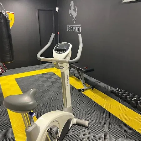 33 L Pool & Gym L Shellter 别墅 格里莫